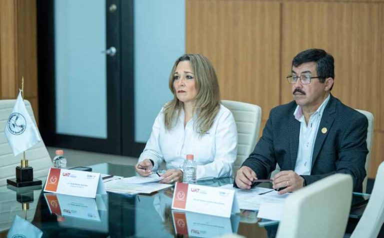 El rector Dámaso Anaya da inicio al proceso para acreditar el CEINA y bibliotecas de la UAT.