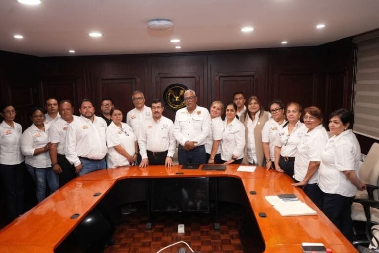 Acuerdan la UAT y el SUTUAT contrato colectivo de trabajo 2025