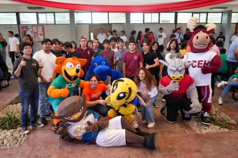 Lanzan el programa “UAT en Vivo” en el Centro Universitario Victoria