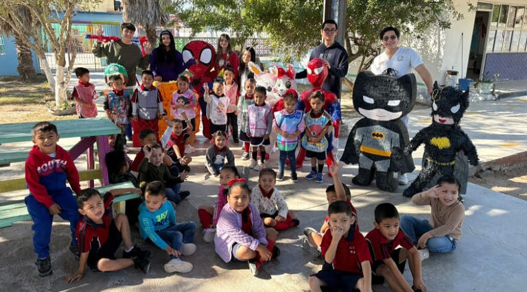 Estudiantes de la UAT apoyan el bienestar comunitario