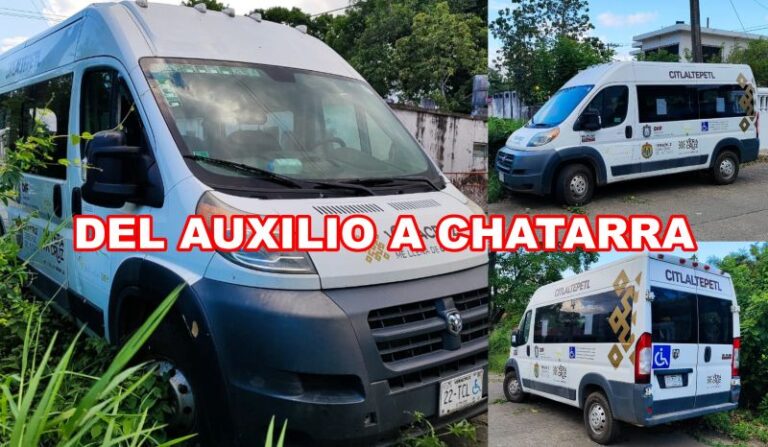 Del auxilio a la chatarra; ambulancia abandonada en la vía pública.